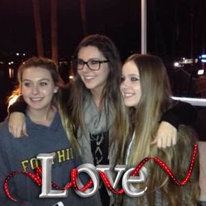 Meet your Posher, Nina